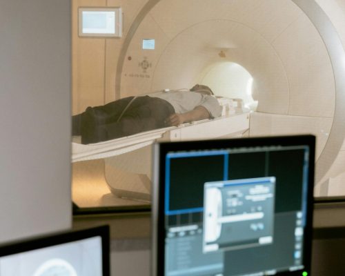urgent cares with mri