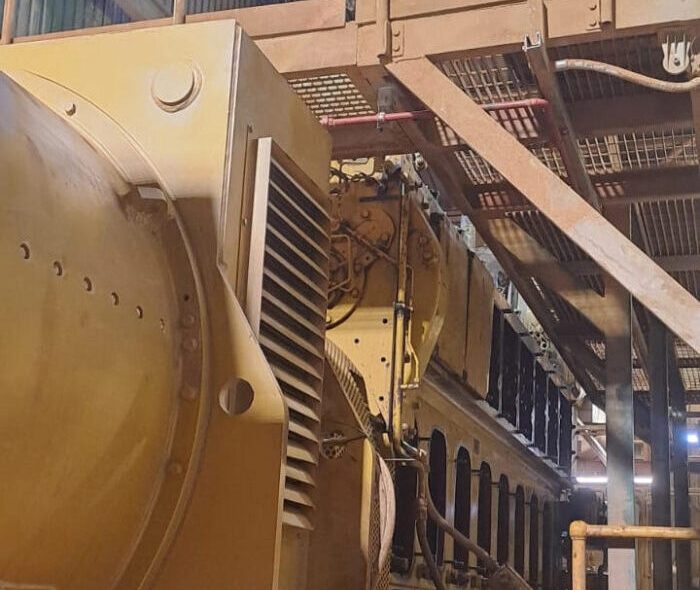 MAK-1-8CM32C-Engine-e